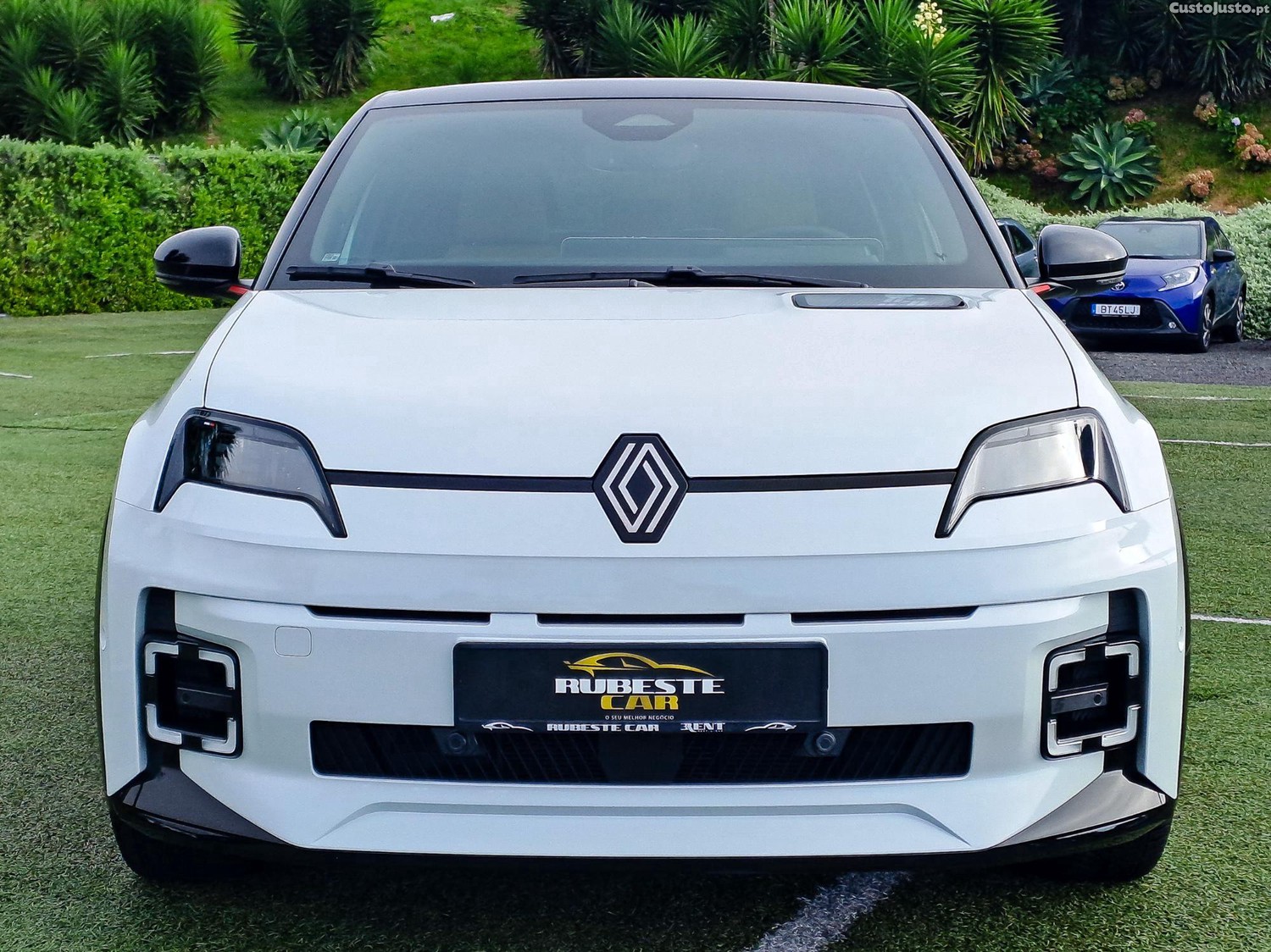 Renault 5 E-TECH 52KWH ICONIC CINQ 150CV ELETRICO 2025 - 25 — photo 2