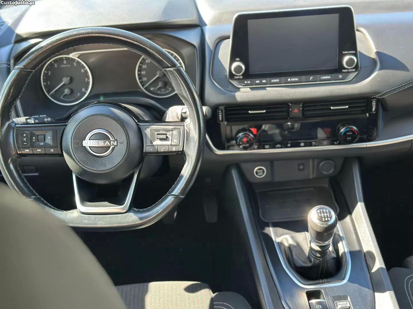 Nissan Qashqai 1.3 dig-t acenta — fotografia 3