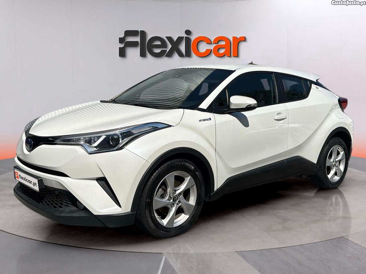 Toyota C-HR 1.8 Hybrid Comfort — fotografia 17
