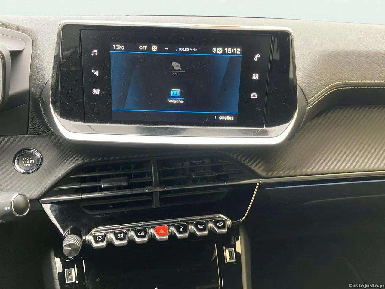 Peugeot 208 1.2 PureTech GT Line — fotografia 8