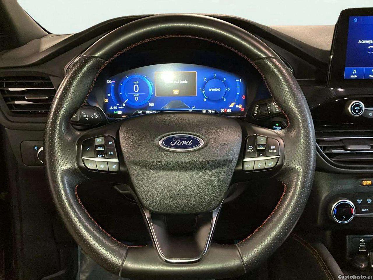 Ford Kuga 1.5 TDCi EcoBlue ST-Line — fotografia 12