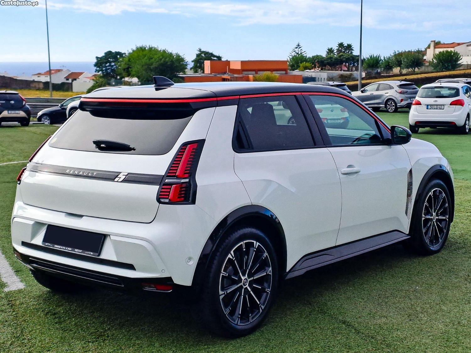 Renault 5 E-TECH 52KWH ICONIC CINQ 150CV ELETRICO 2025 - 25 — photo 5