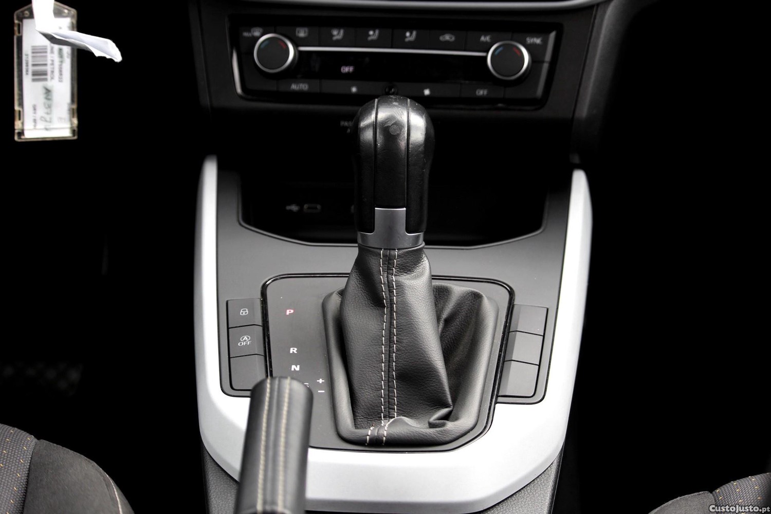 SEAT Arona 1.0 TSI Style DSG — fotografia 6