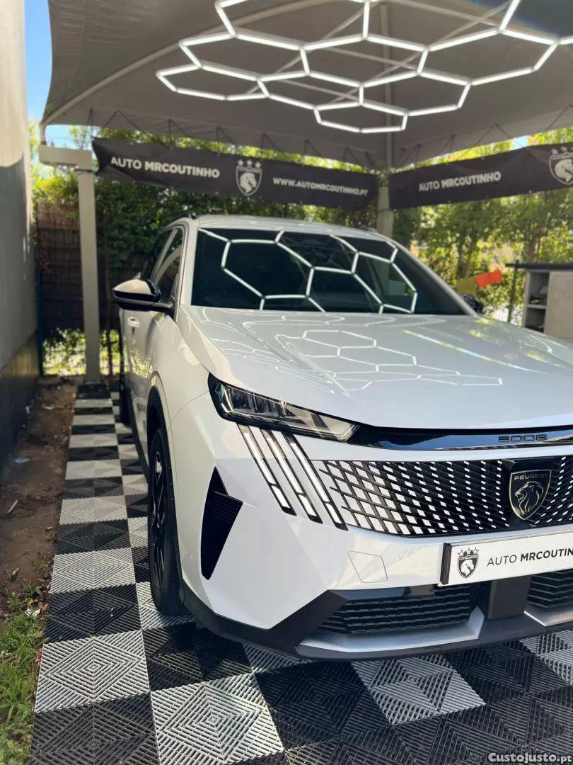 Peugeot 5008 1.2 hybrid allure e-dcs6 - 25 — photo 2