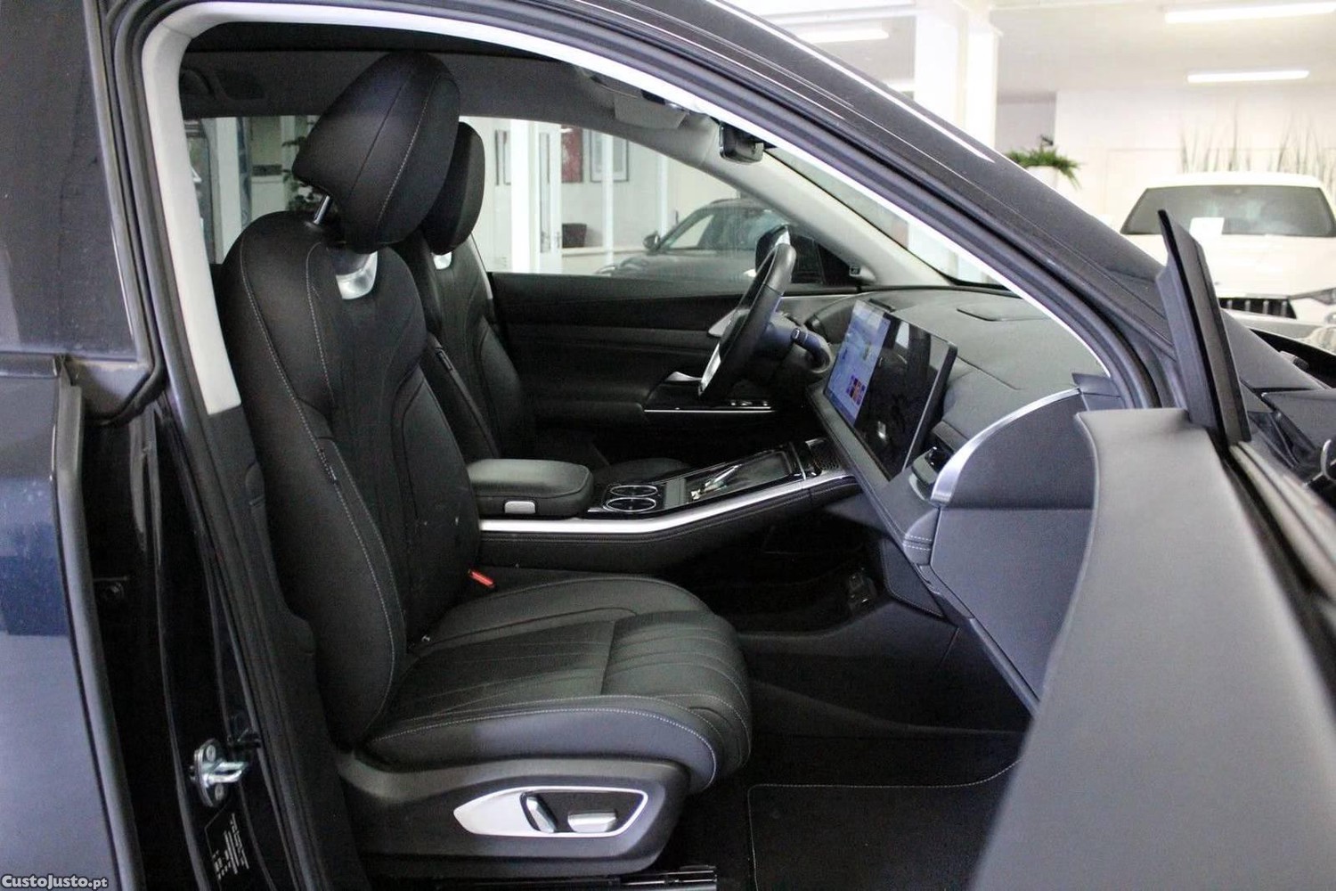 78.2 kWh Standard Range - 24 — photo 4