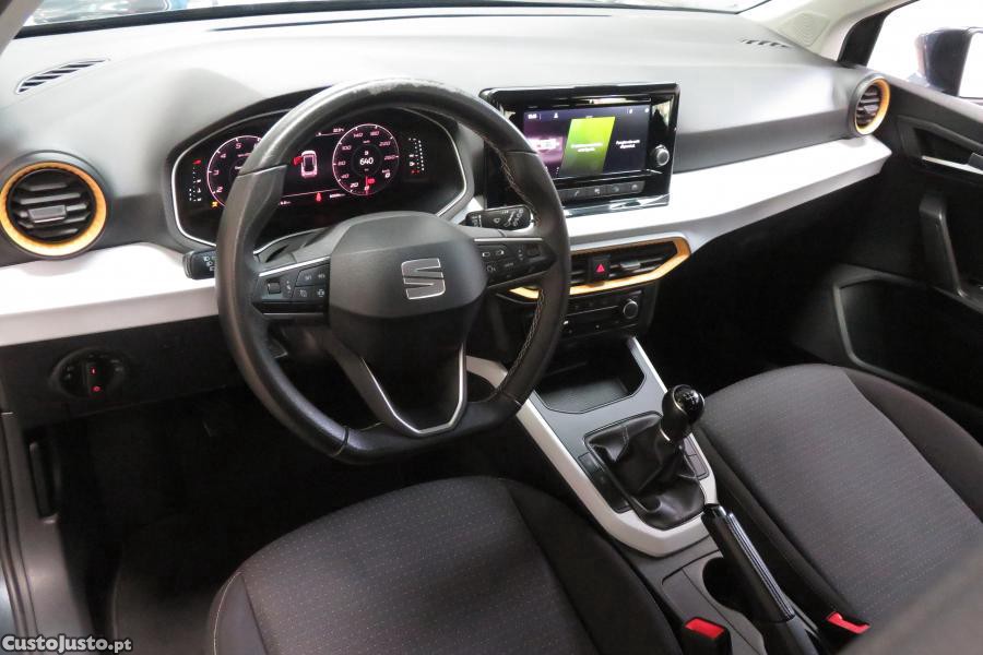 SEAT Arona 1.0 TSI Style — fotografia 21