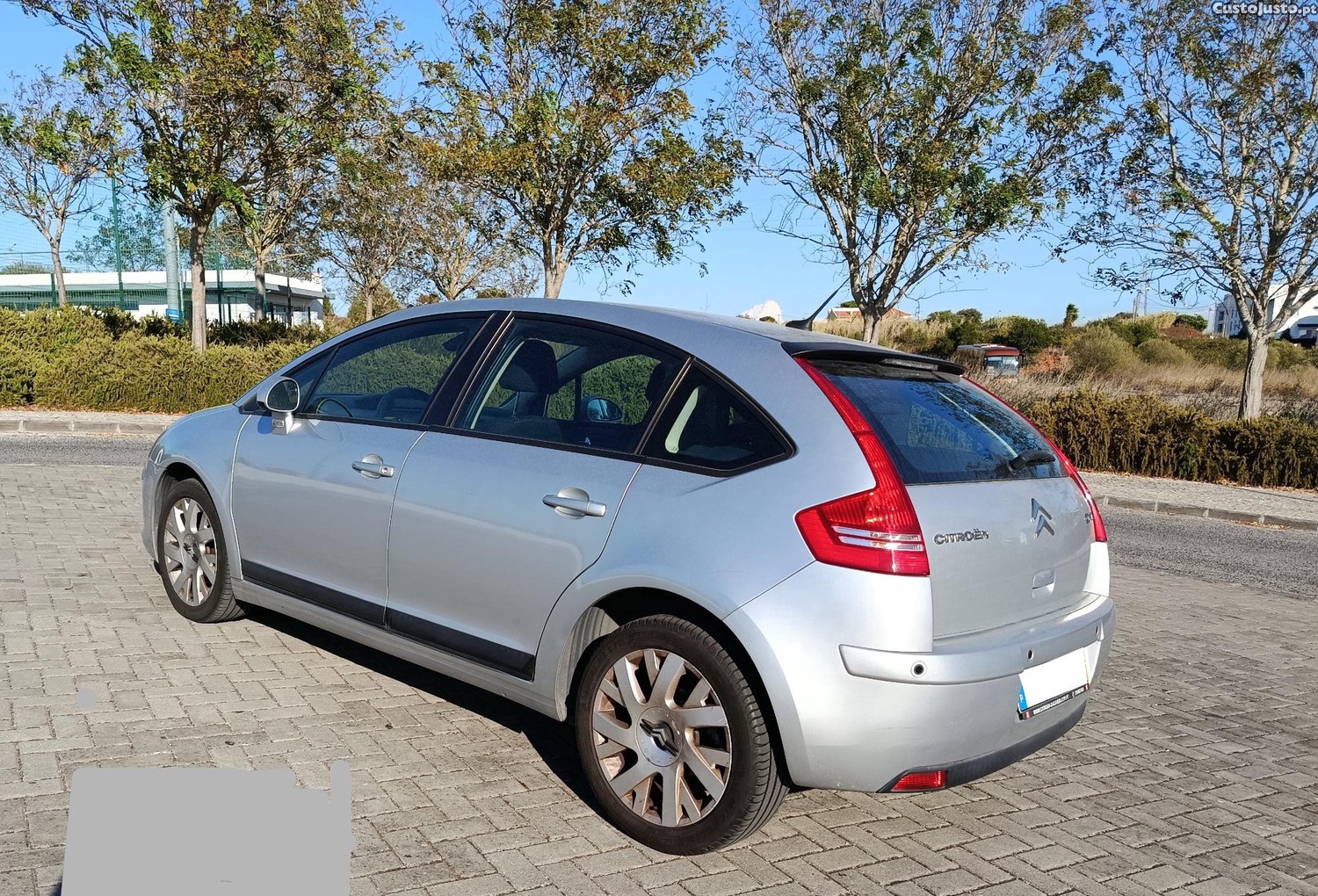 Citroën C4 1.6 HDi 110 cv VTR Pack - 08 — photo 4