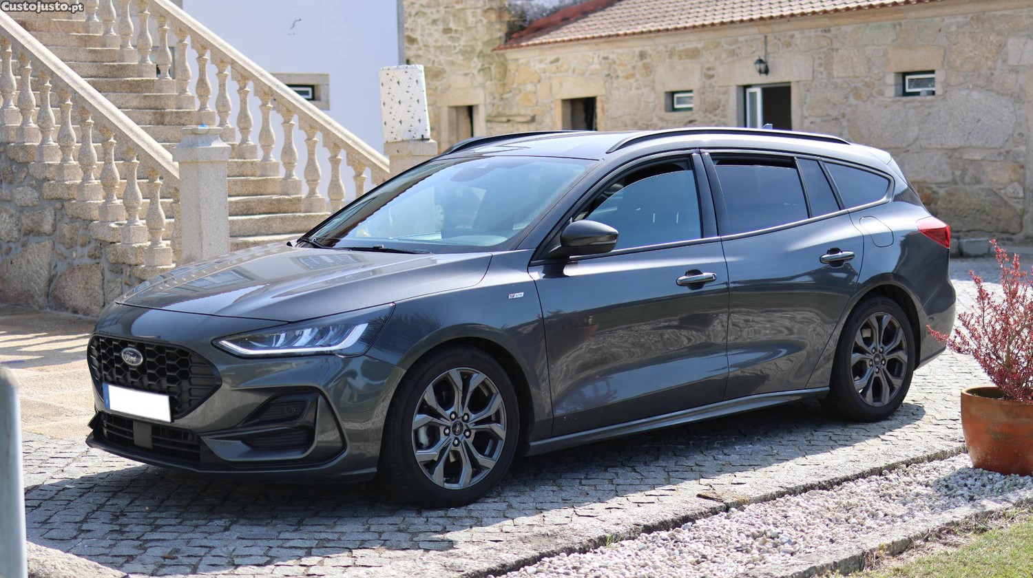 Ford Focus ST-Line — fotografia 16