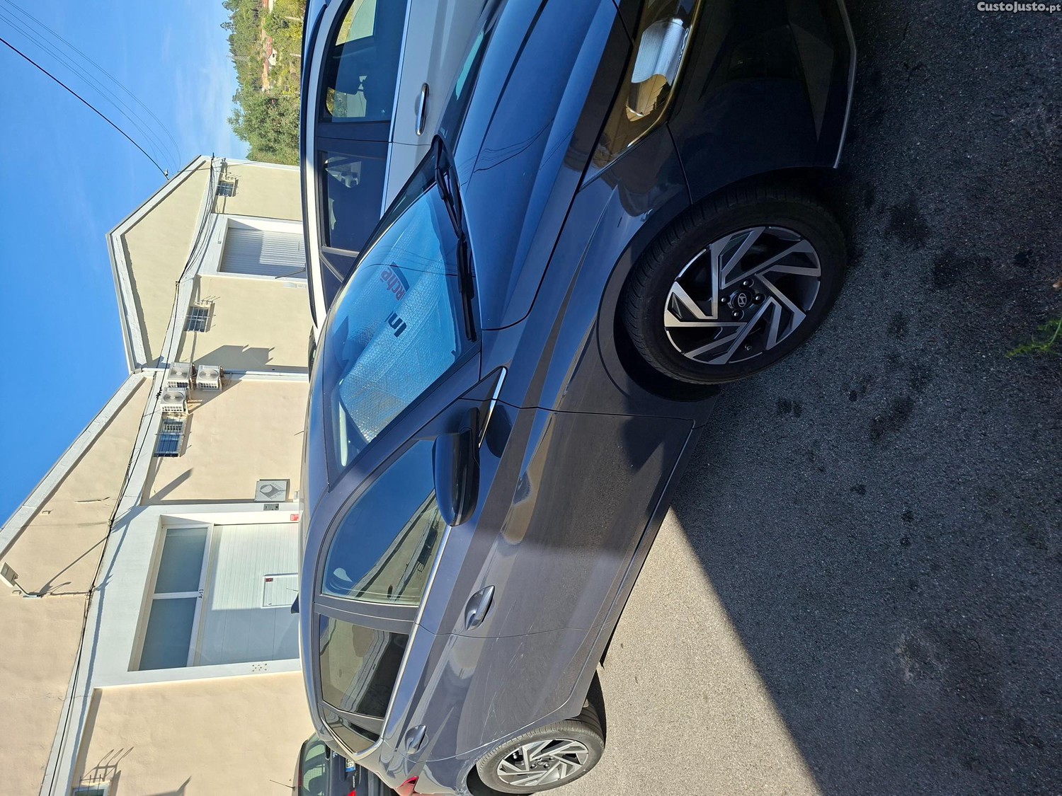 Hyundai i20 1.200 - 23 — photo 2