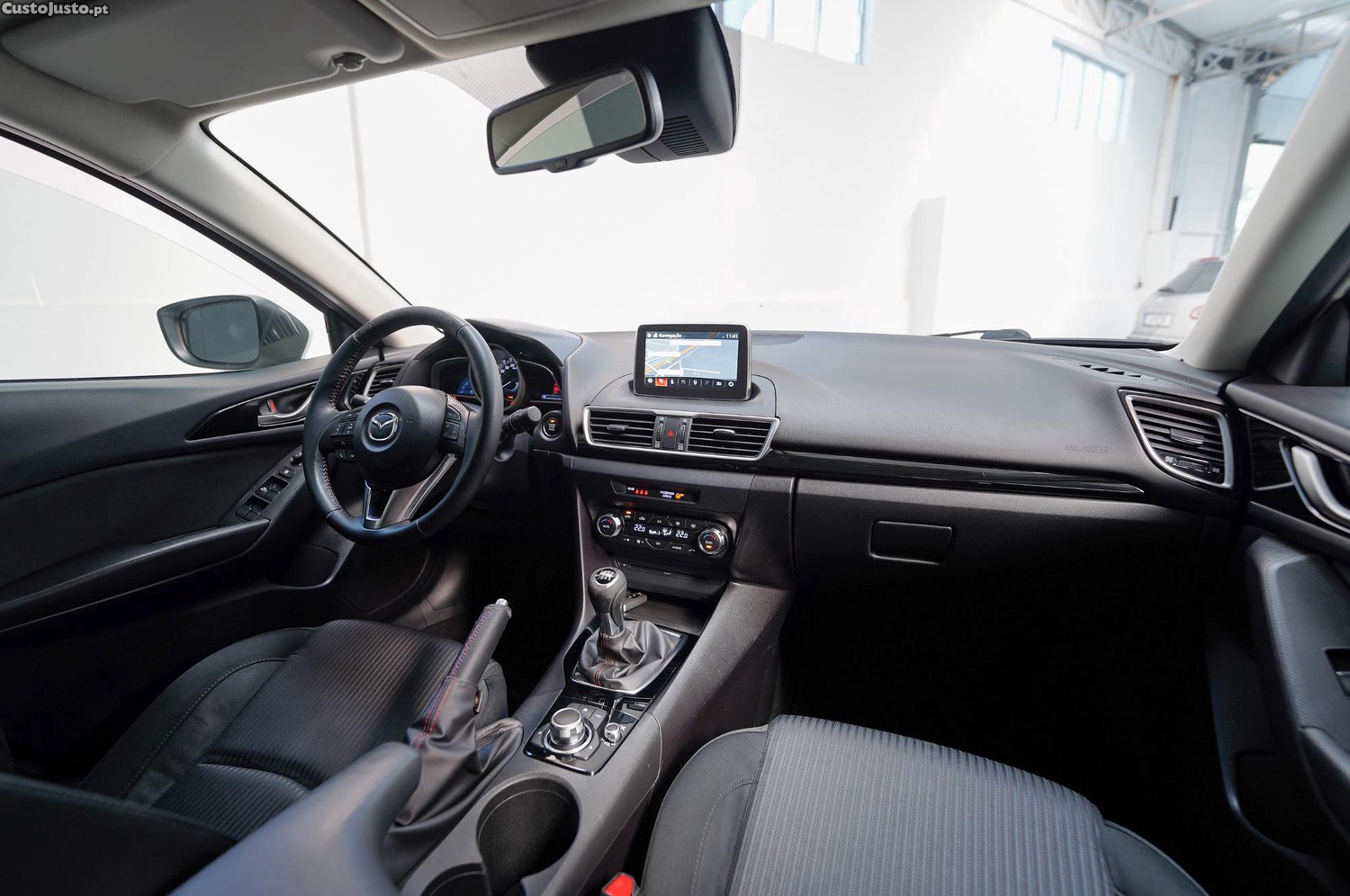 Mazda 3 1.5 Sky-D - 16 — photo 2