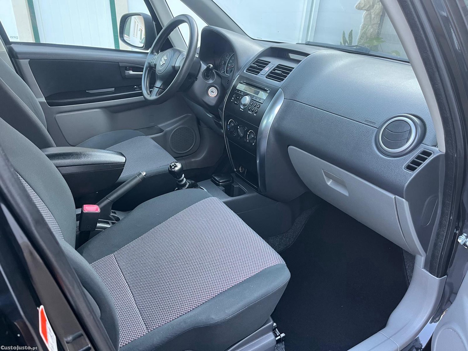 Suzuki SX4 1.6 — fotografia 4