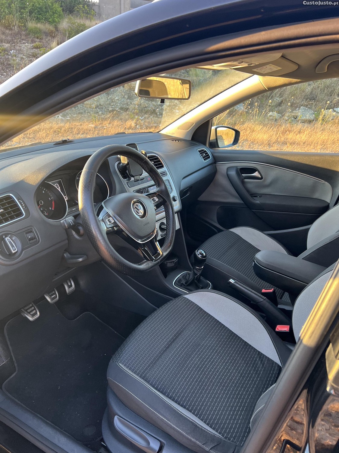 VW  Polo Cross 1.4 TDI — photo 5