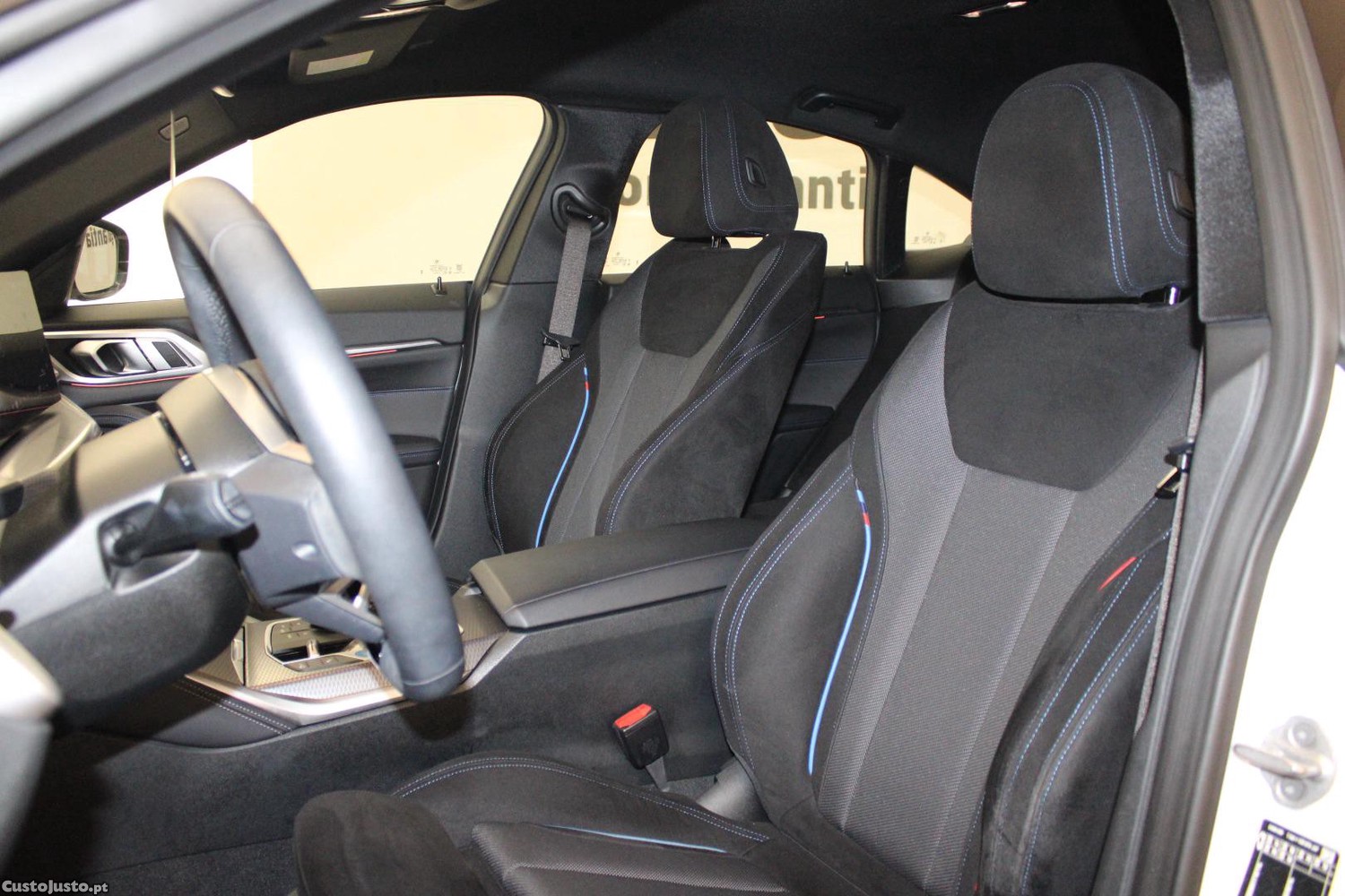BMW i4 40 E-DRIVE PACK M 83,9KWH (AUTO) — fotografia 18