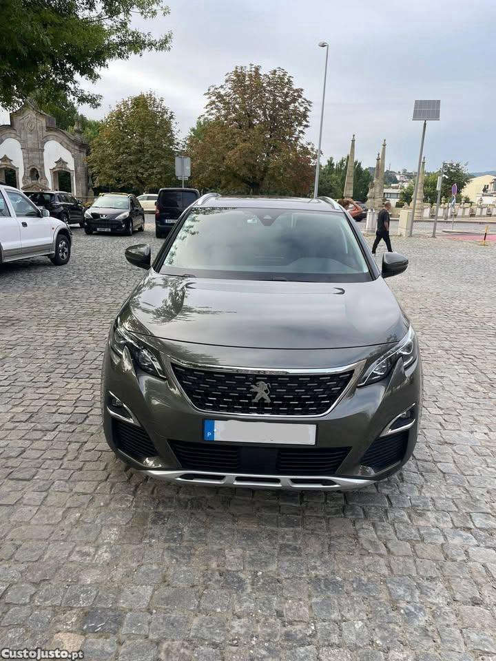 Peugeot 3008 1.6 HDI ALLURE eat8 - 17 — photo 3