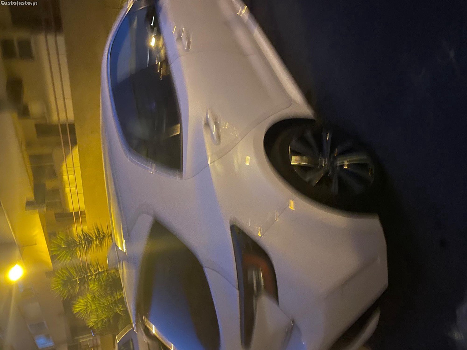 Toyota Corolla 1.8 Hybrid - 21 — photo 4
