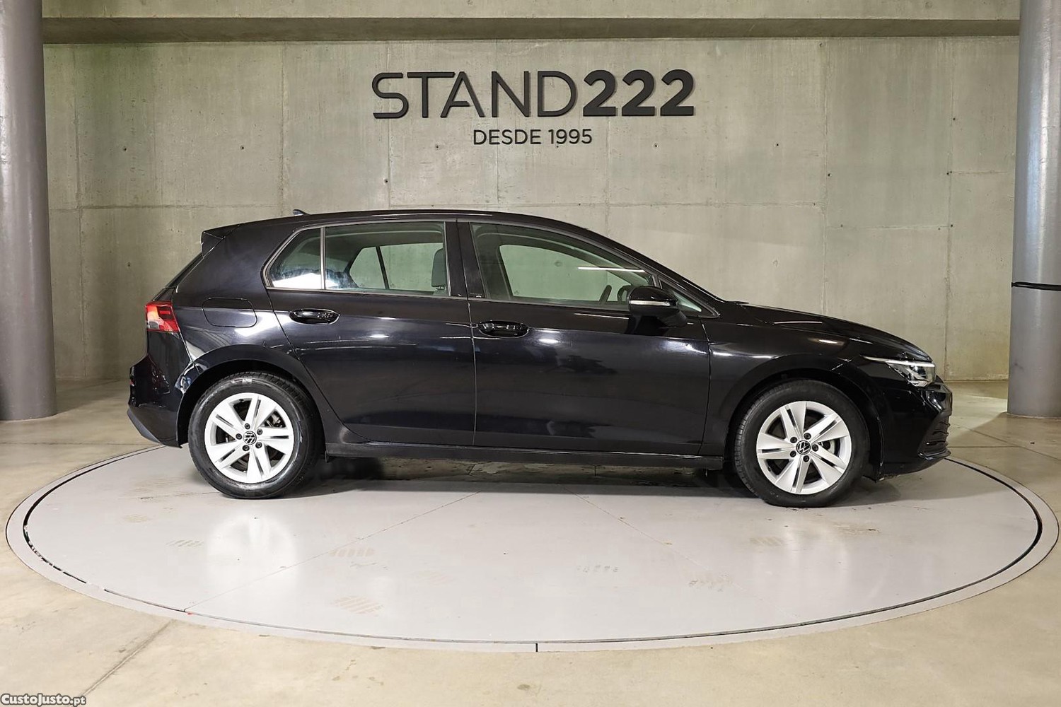 VW Golf 1.0 TSI Life - 22 — photo 4