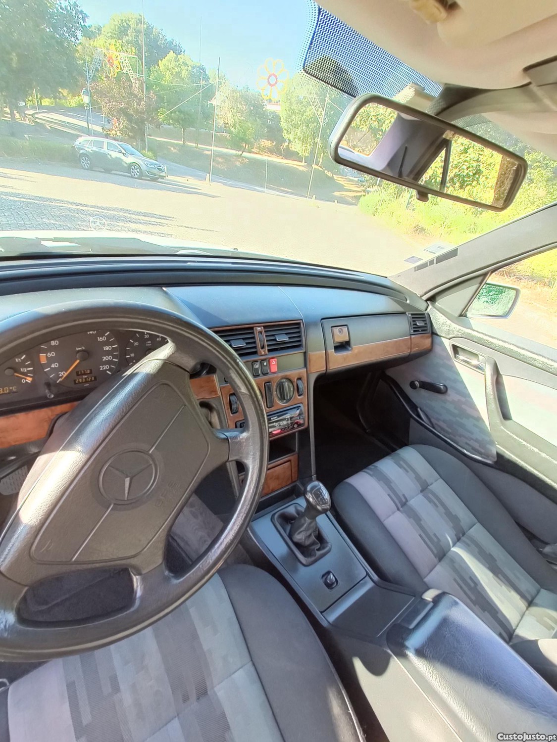 Mercedes-Benz C 220 D (202 121) — fotografia 4