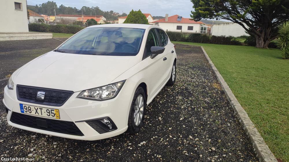 Seat Ibiza 1.6 TDI — photo 4