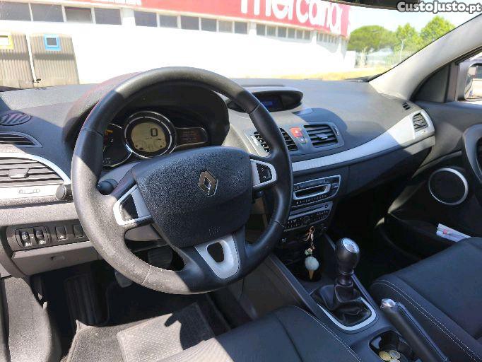 Renault Mégane coupe — fotografia 5
