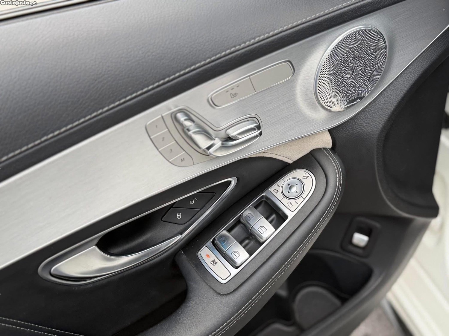 Mercedes-Benz C 63 AMG AMG LINE — fotografia 13