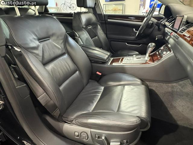 Audi A8 3.0 TDI V6 Quattro Triptronic — fotografia 10