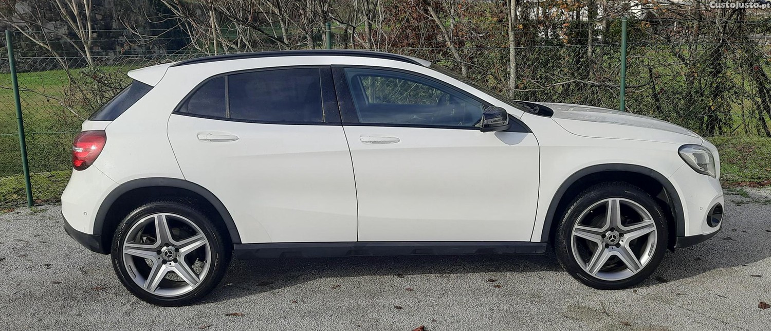 Mercedes-Benz GLA 180 180D sensation - 18 — photo 4