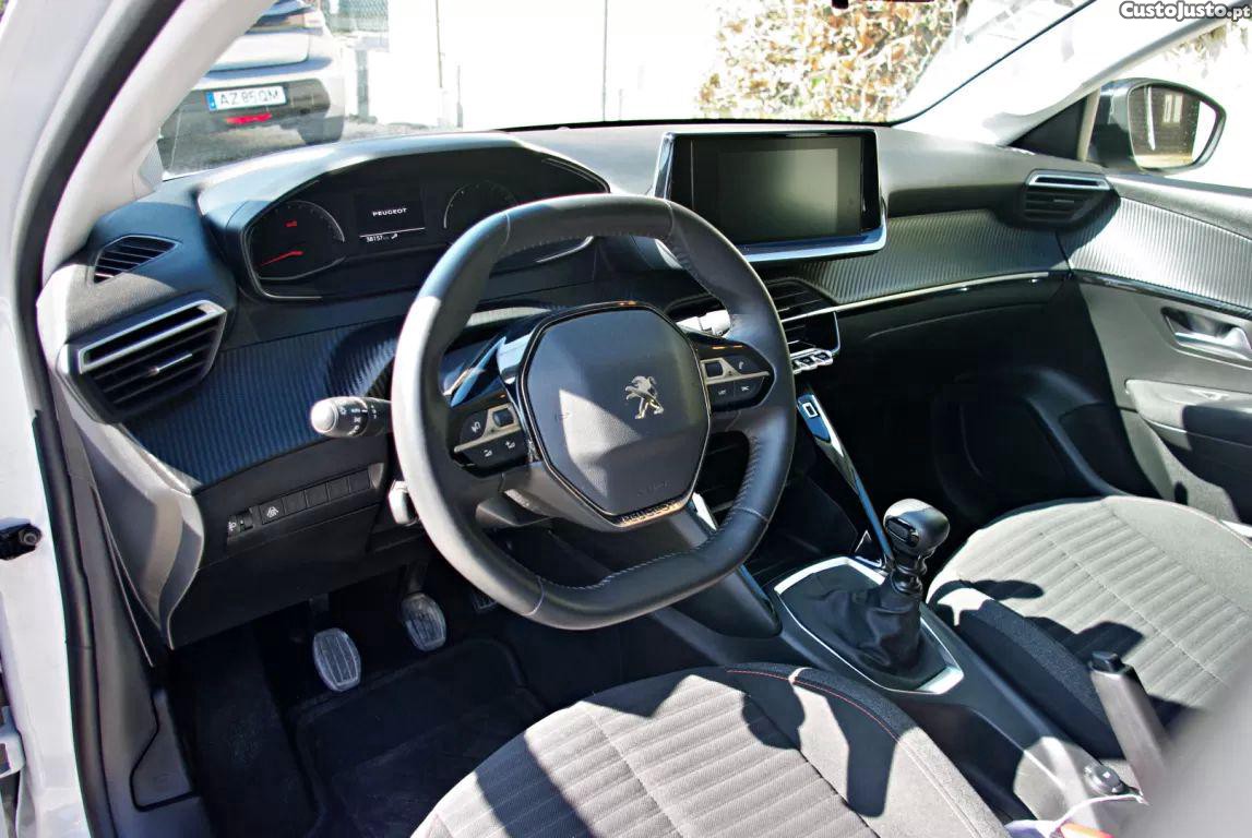 Peugeot 208 1.5 bluehdi allure — fotografia 9