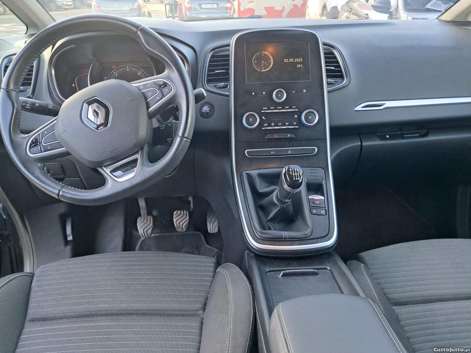 Renault Grand Scénic grand Scenic dinamiqui 7 lugares — fotografia 4