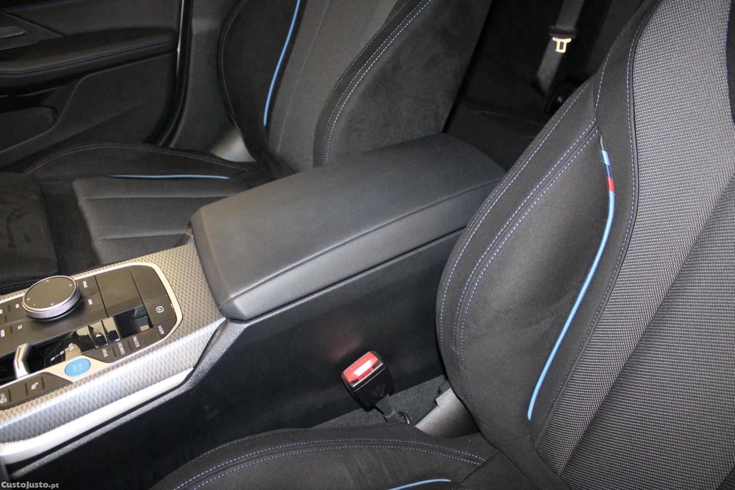 BMW i4 40 E-DRIVE PACK M 83,9KWH (AUTO) — fotografia 17