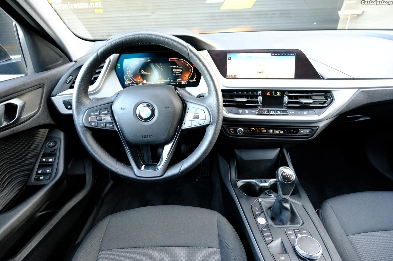 BMW 116 d Advantage — fotografia 13