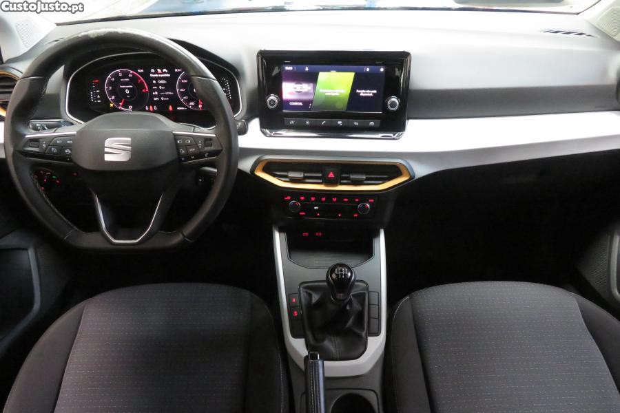 SEAT Arona 1.0 TSI Style — fotografia 22