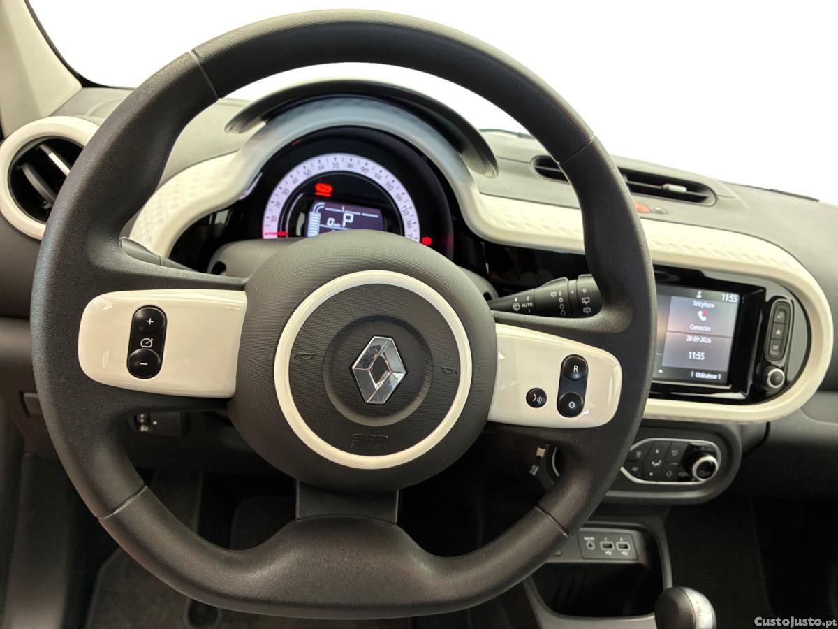 Renault Twingo E-Tech Equilibre - 22 — photo 5