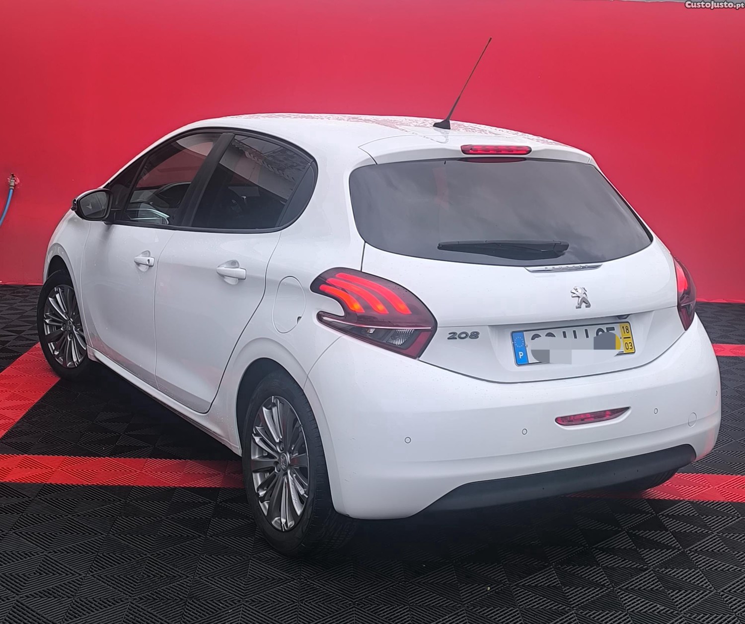 Peugeot 208 1.2 style - 18 foto 4