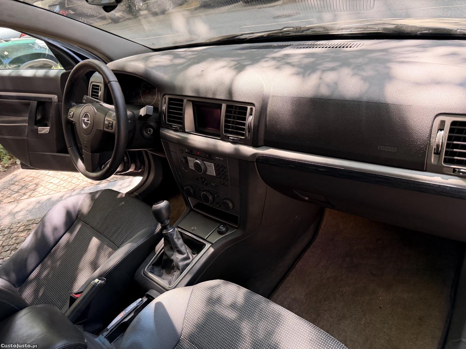 Opel Signum 1.9 CDTi Cosmo 150 CV — fotografia 10