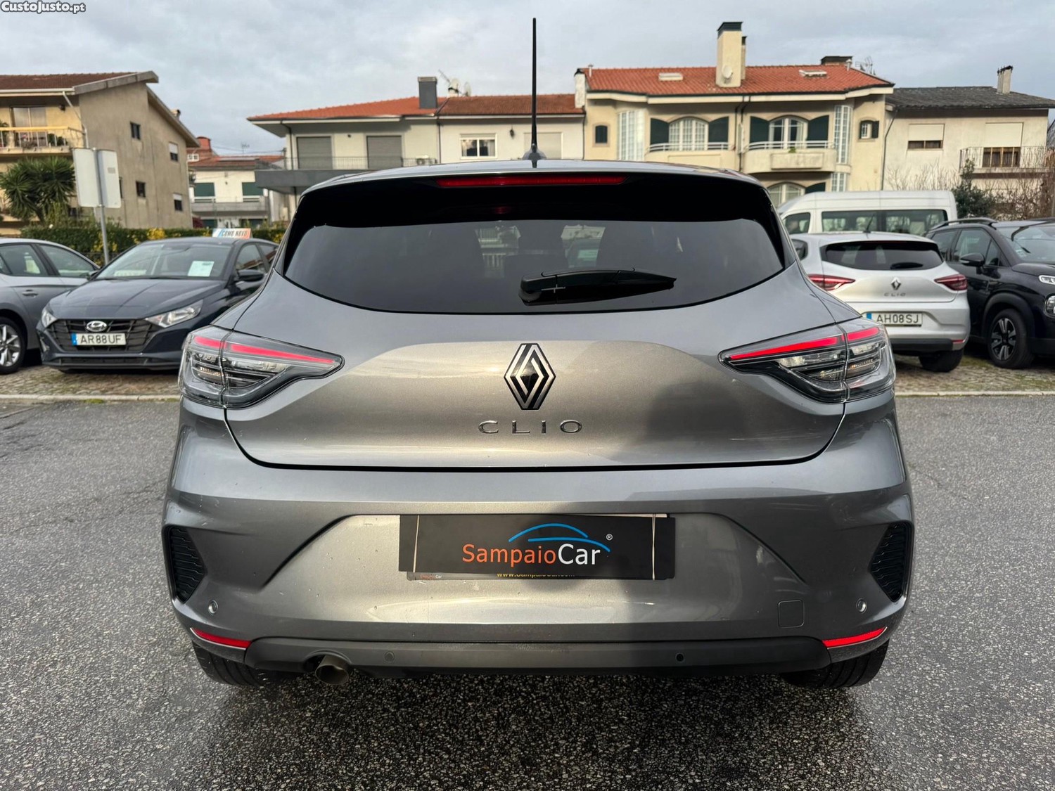 Renault Clio 1.0 TCe Evolution — fotografia 13