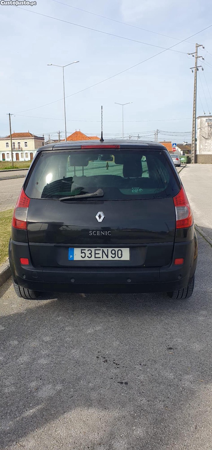 Renault Mégane Scenic - 07 — photo 2