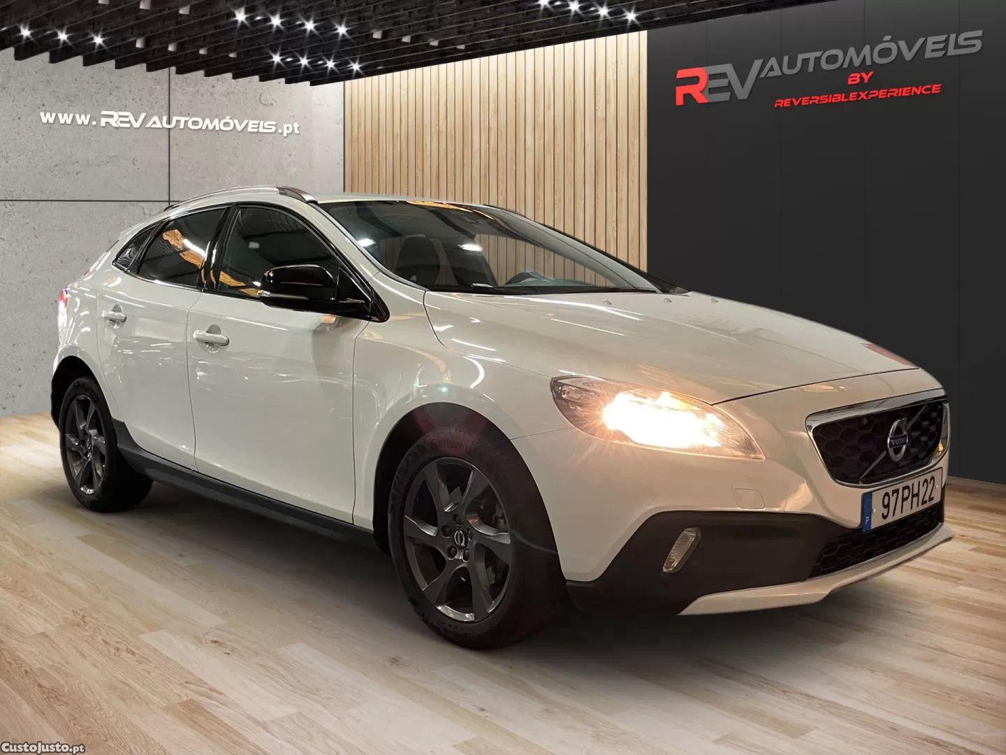 Volvo V40 1.6 d2 momentum powershift - 14 — photo 2