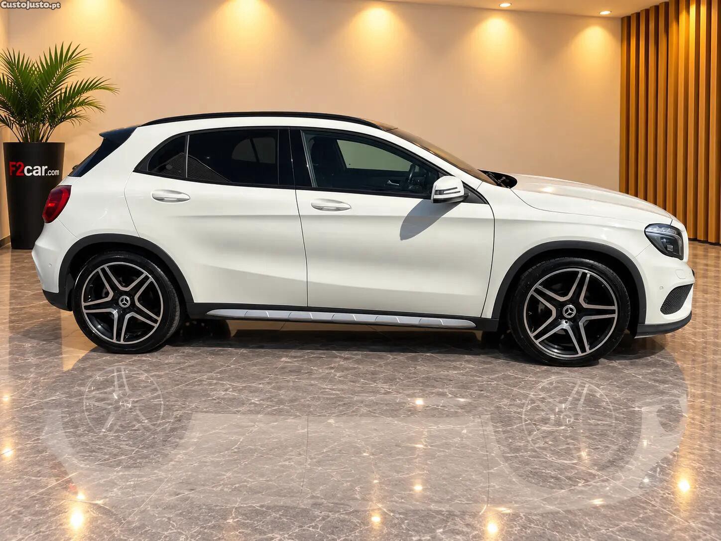 Mercedes-Benz GLA 220 d 4Matic 7G-DCT AMG Line - 14 — photo 4