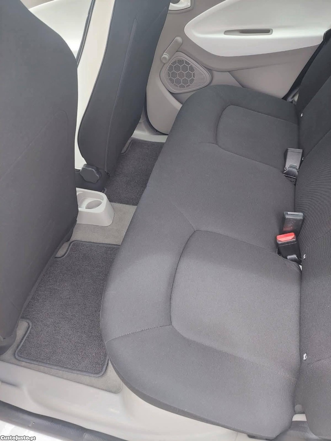 Renault Zoe life — fotografia 3
