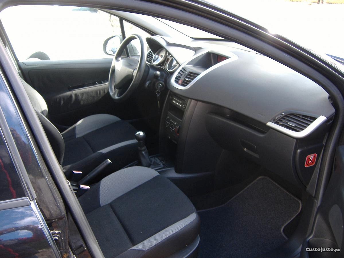 Peugeot 207 SW 1.6 HDI SEM FAP — fotografia 7