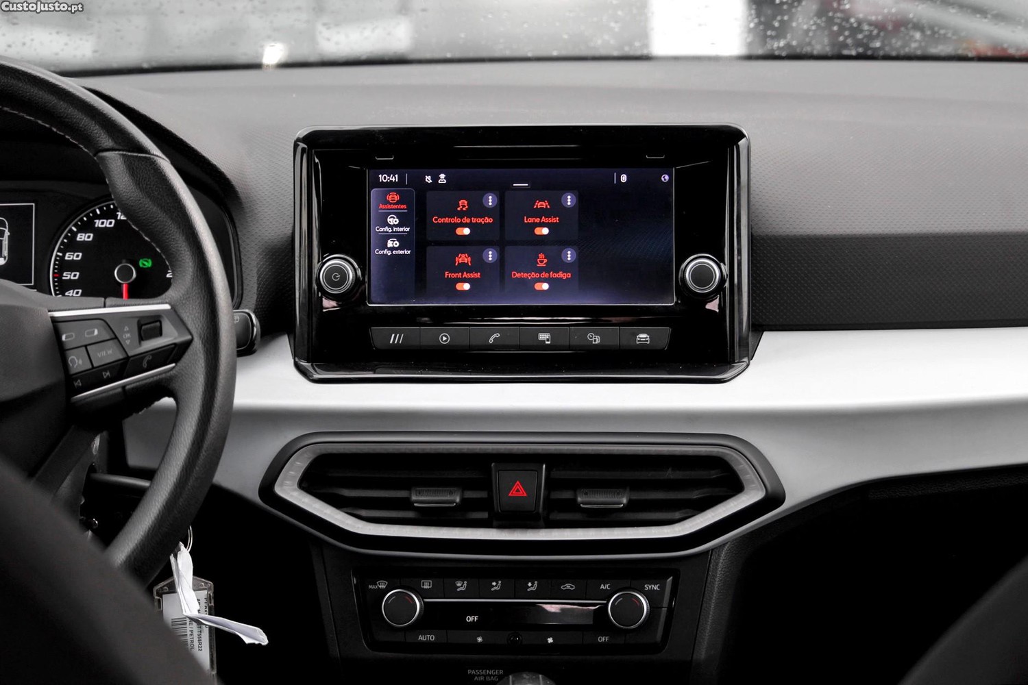 SEAT Arona 1.0 TSI Style DSG — fotografia 18