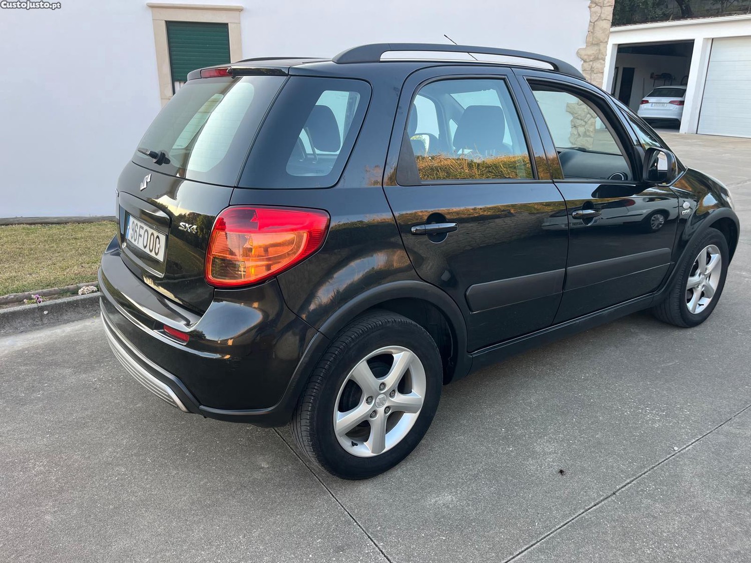 Suzuki SX4 1.6 — fotografia 8