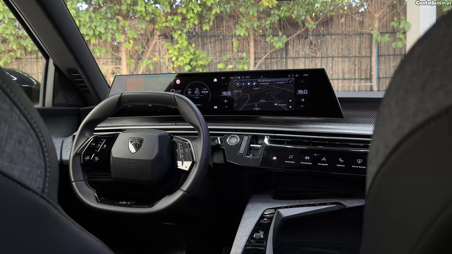 Peugeot e-3008 73 kwh gt - 25 — photo 5
