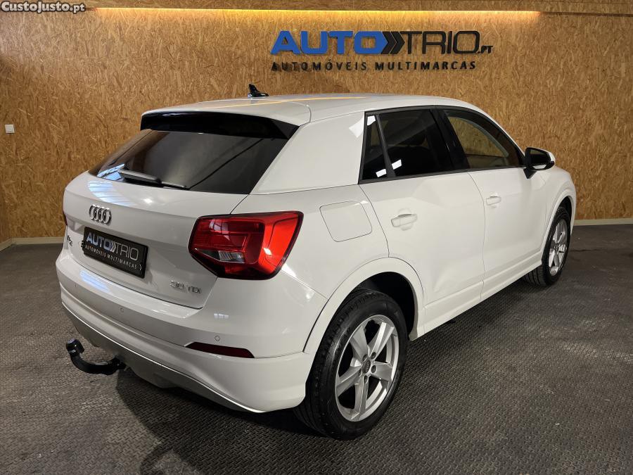 Audi Q2 30 TDI Sport S troni - 19 — photo 3
