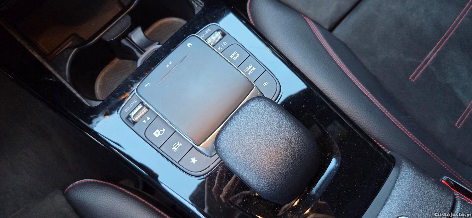 Mercedes-Benz A 180 AMG-Auto — fotografia 4