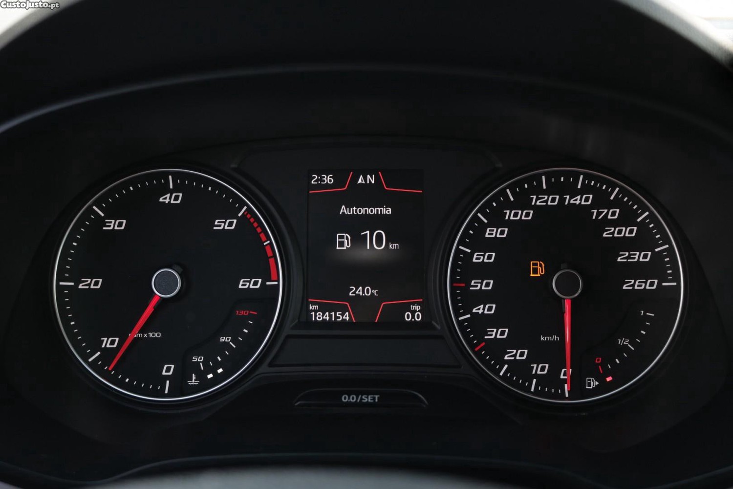 SEAT Leon ST 1.6 TDI Style 115cv — fotografia 24