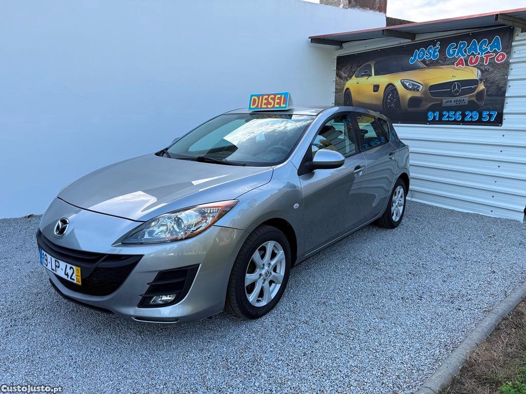 Mazda 3 1.6CD 116Cv 04/2011 - 11 — photo 2