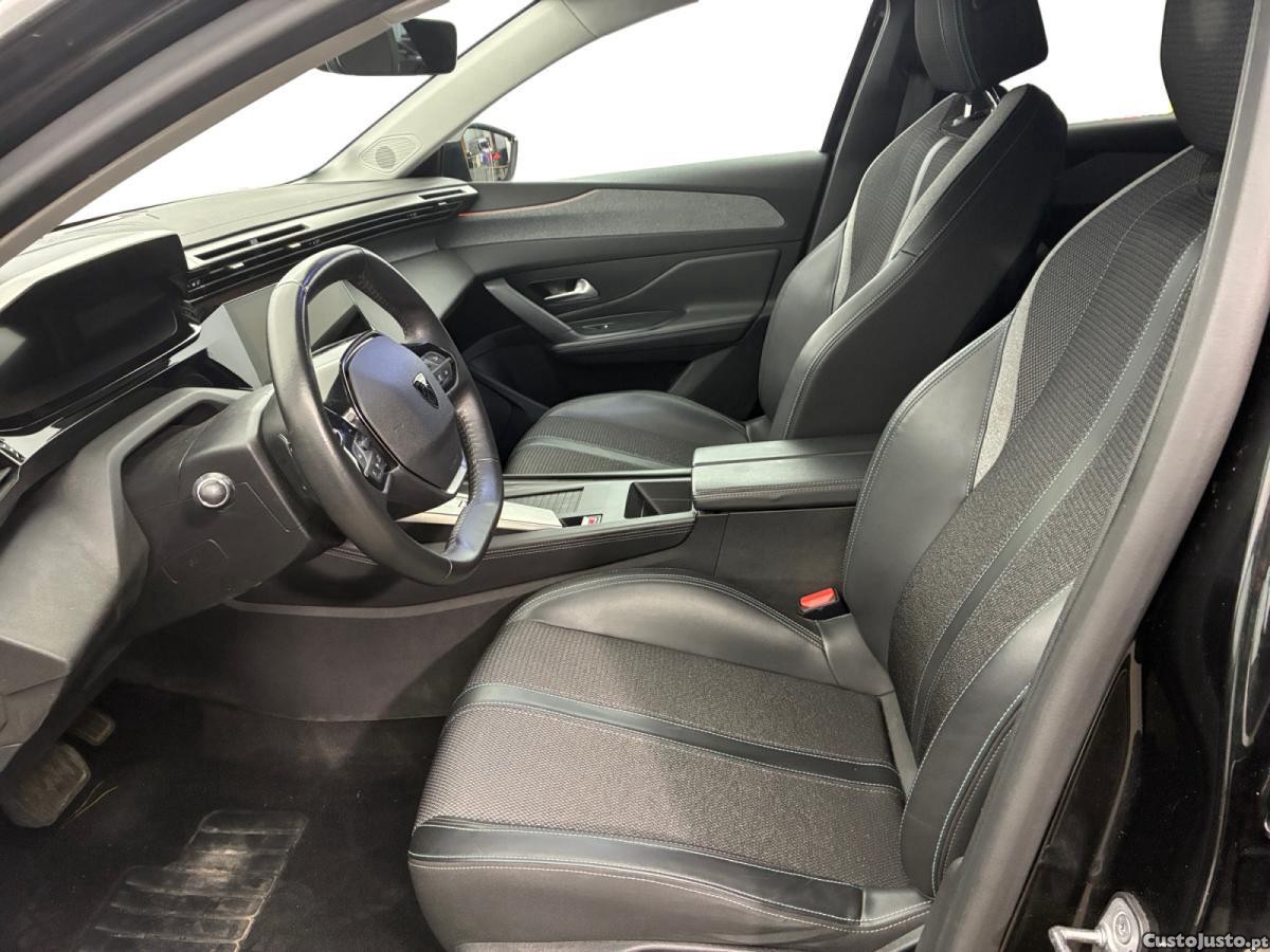 Peugeot 308 SW 1.2 PureTech Allure EAT8 — fotografia 7