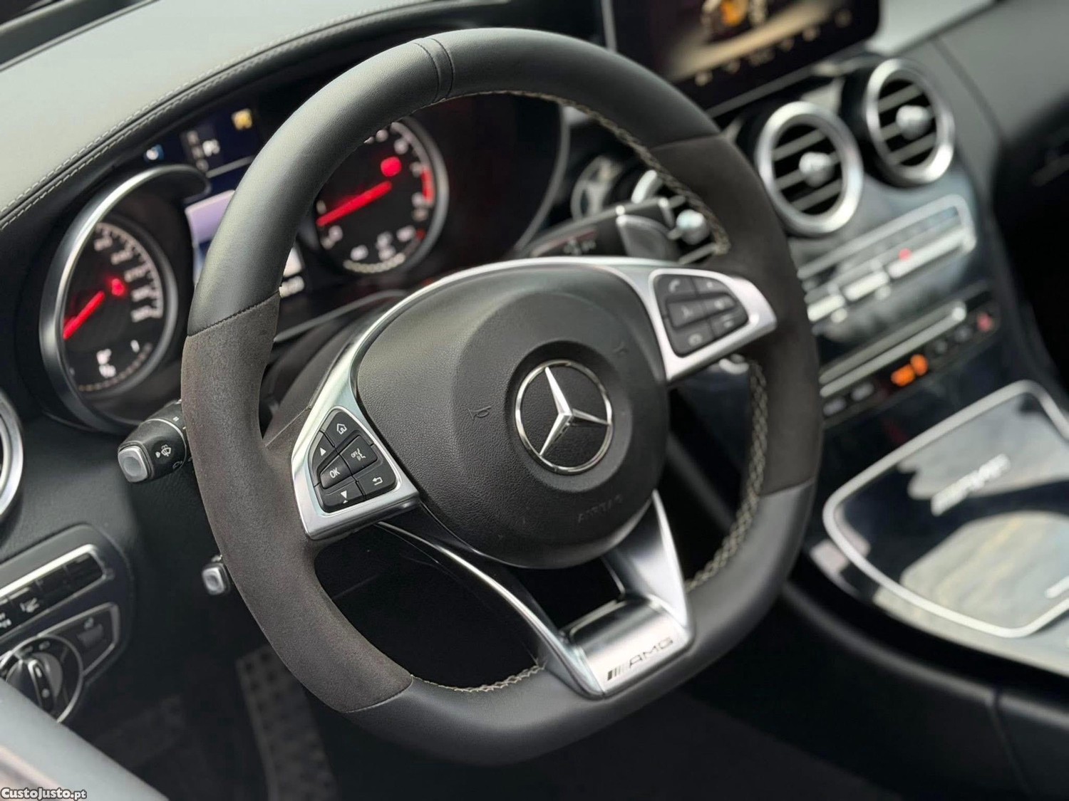Mercedes-Benz C 63 AMG AMG LINE — fotografia 9