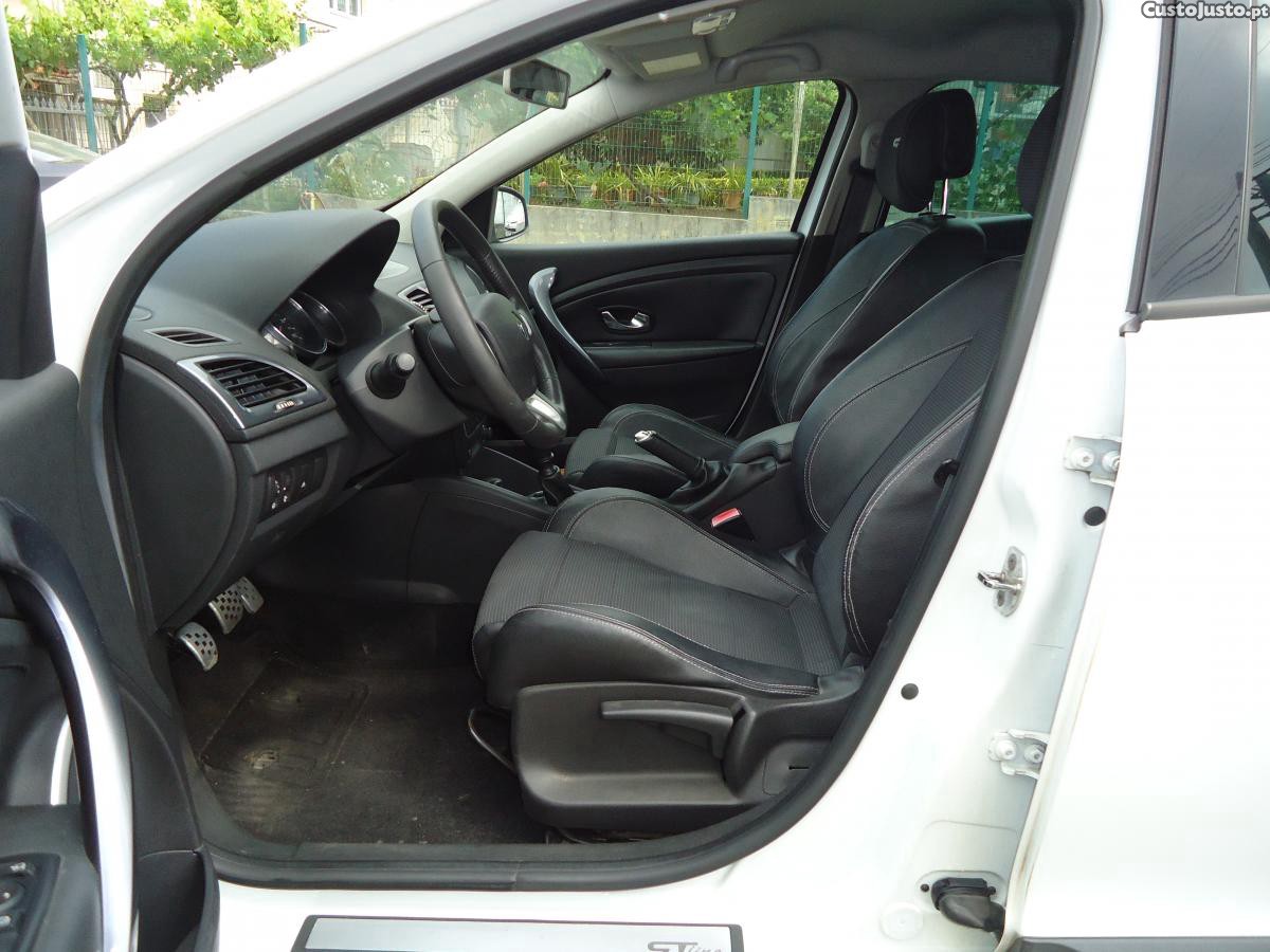 Renault Mégane 1.5 DCI GT Line CO2 Champion — fotografia 3
